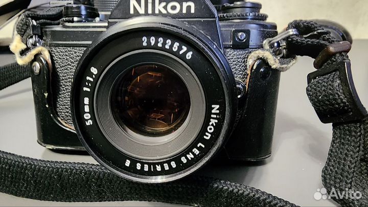 Пленочный фотоаппарат Nikon EM