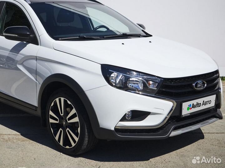 LADA Vesta Cross 1.6 CVT, 2021, 67 895 км