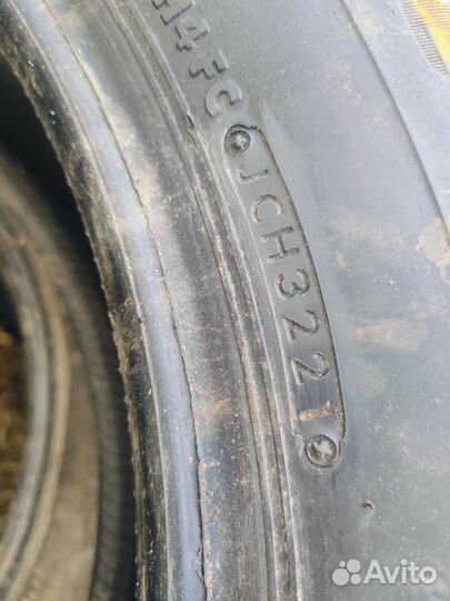 Bridgestone Blizzak Spike-02 225/60 R17