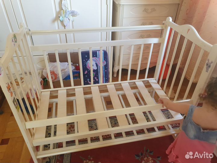 Детская кроватка
