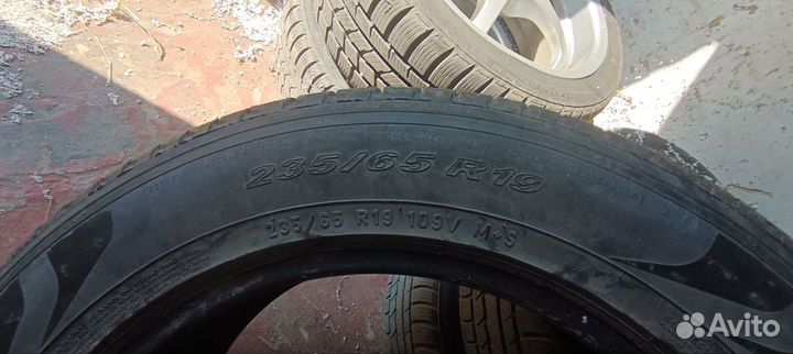 Pirelli Scorpion Verde All Season 235/65 R19