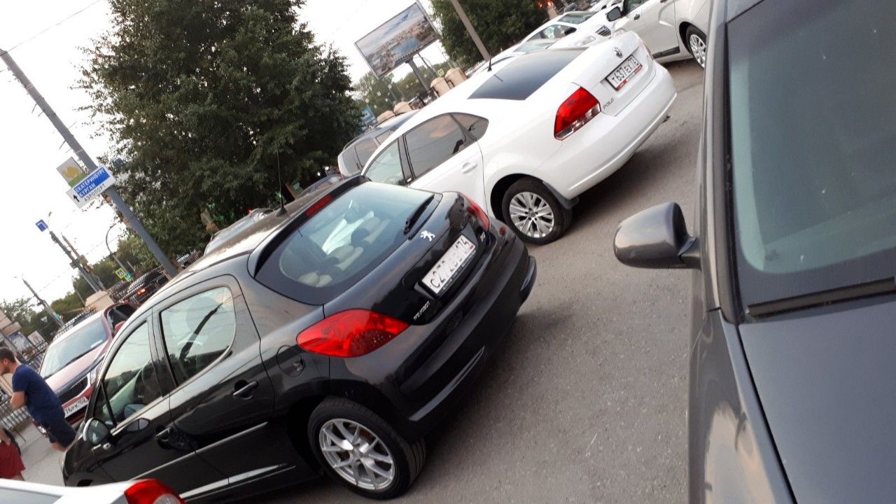 Peugeot 207: фото владельца