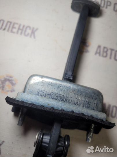 Ограничитель двери задней Ford C-MAX I (2003—2007)