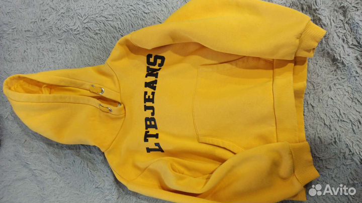 Костюм спортивный