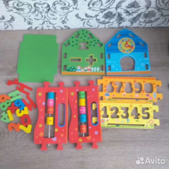 Развивающие игрушки деревянные