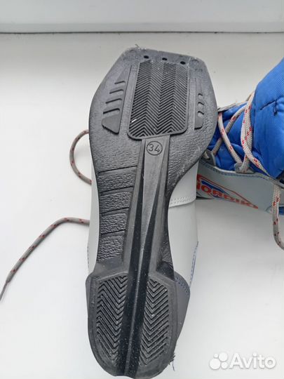 Лыжные ботинки размер 34