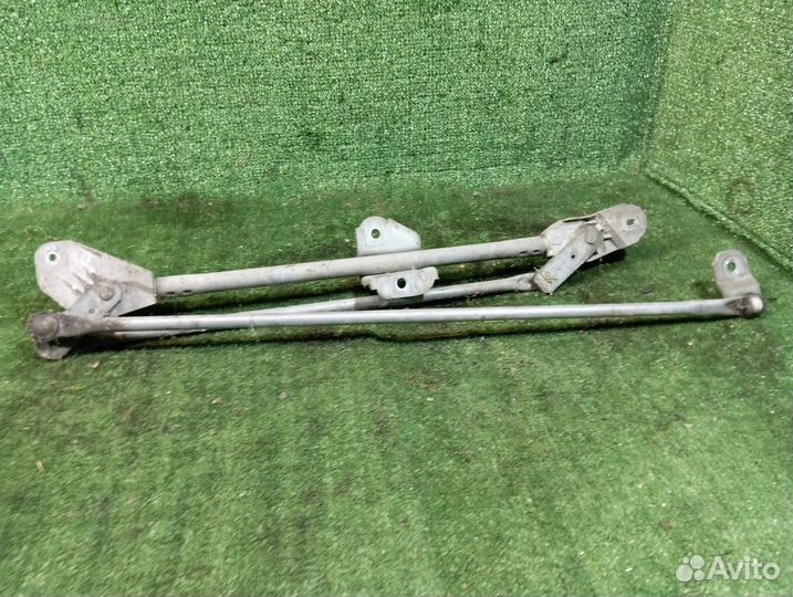 Трапеция стеклоочистителей Mitsubishi Lancer