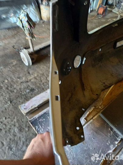 Бампер задний на Nissan Qahqai J10