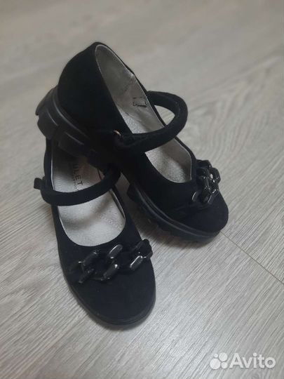 Туфли для девочки