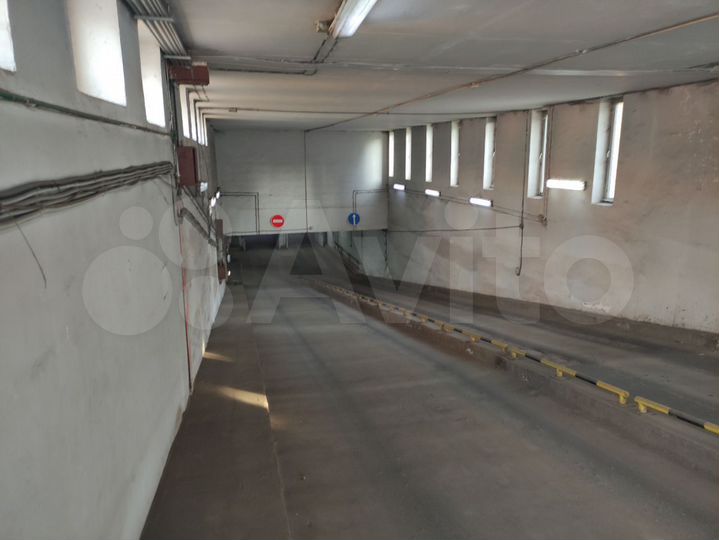 Машиноместо