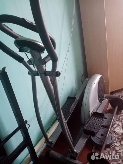 Продам спортивный тренажор