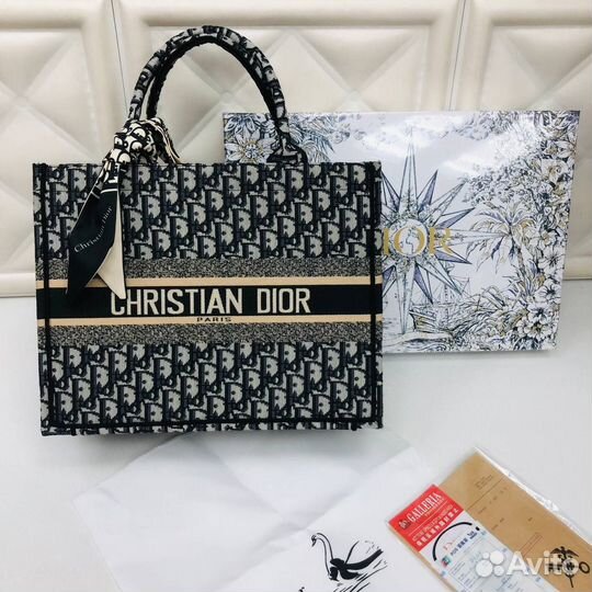 Сумка christian dior