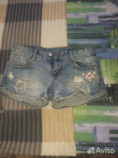 Шорты джинсовые 42 44
