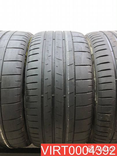 Pirelli P Zero PZ4 265/35 R20 95Y