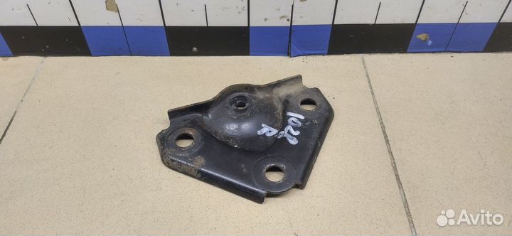 Кронштейн опоры двигателя Fusion 2002-2012