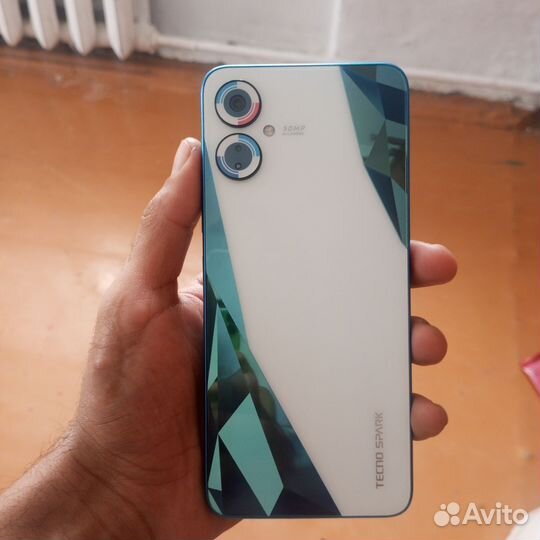 TECNO Spark 9 Pro, 6/128 ГБ