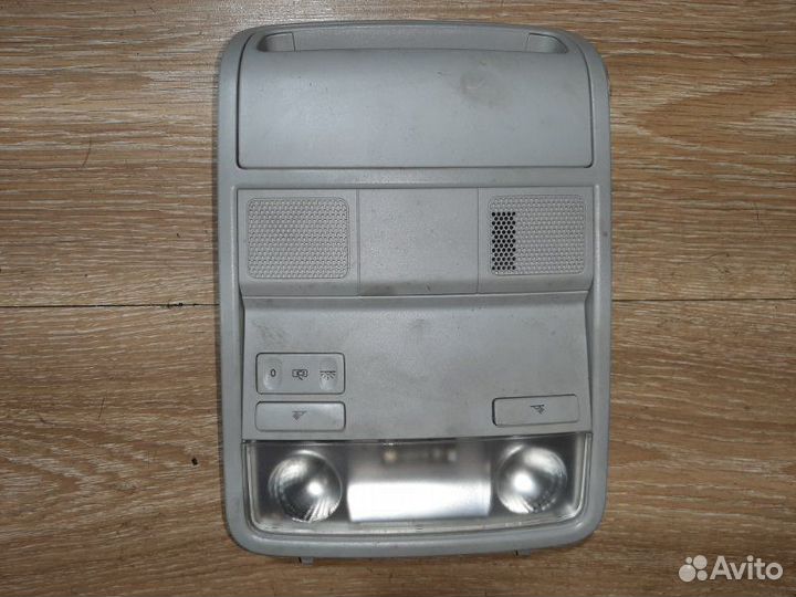 Плафон освещения Volkswagen Golf Plus 2006