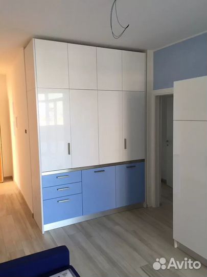 Кухня в офис на заказ. Скрытая мини кухня