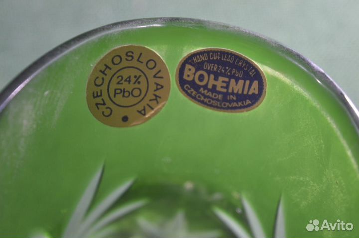 Ваза.хрусталь.зеленое стекло Bohemia винтаж