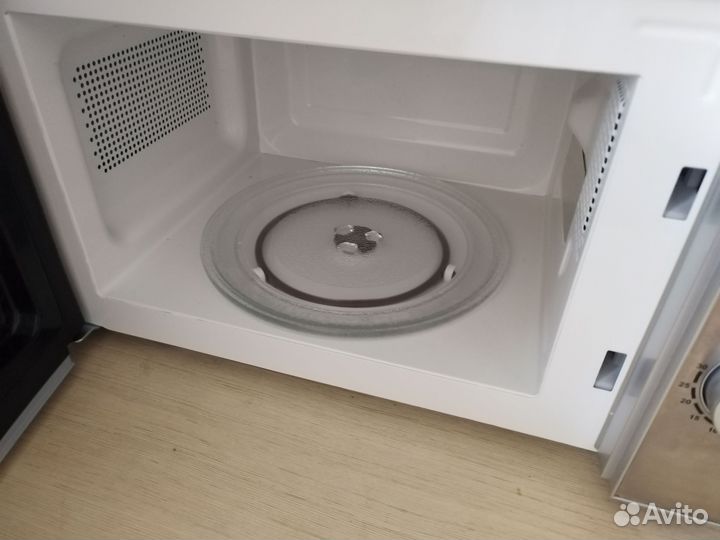 Микроволновая печь