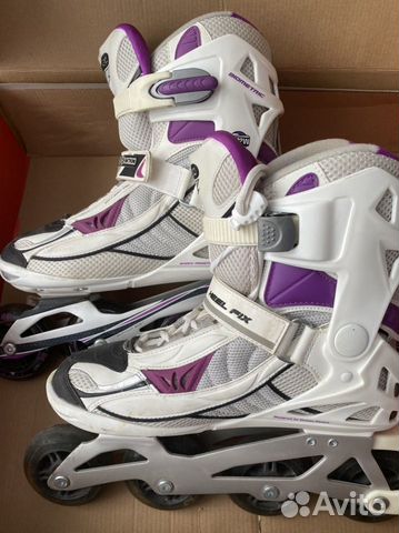 Роликовые коньки женские Reaction R502W