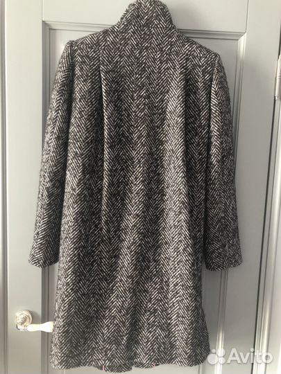 Пальто демисезонное