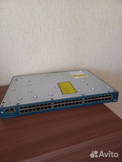 Коммутаторы Cisco WS-C2960-48тт-L, WS-C2950T-48-S1