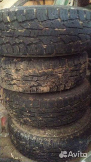 Nokian Tyres Rotiiva AT 235/75 R15