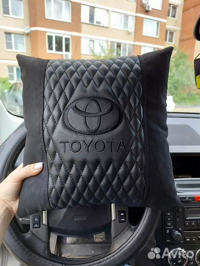 Подушка автомобильная аксессуар Toyota