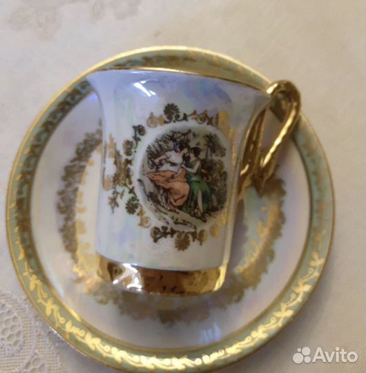 Кофейная чашка с блюдцем