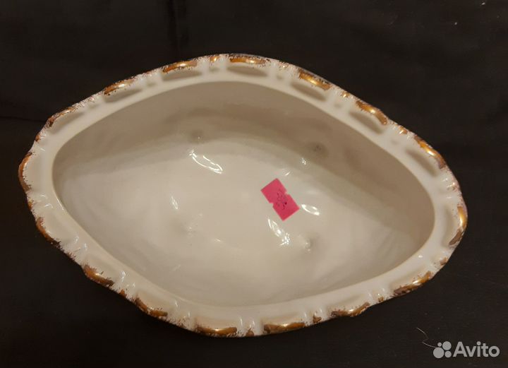 Салатник или конфетница на ножках. 