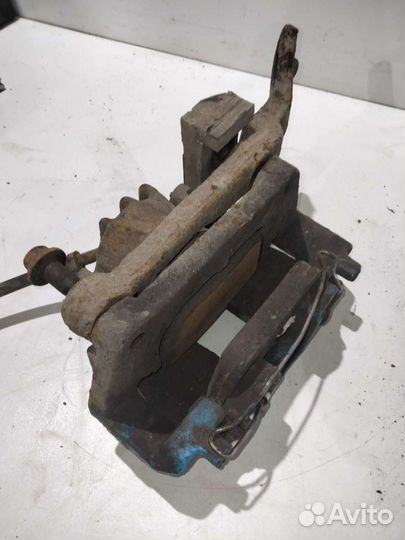 Суппорта передние Вольво S80 1998-2003