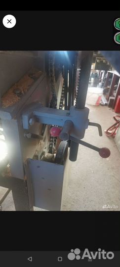 Деревообрабатывающий станок