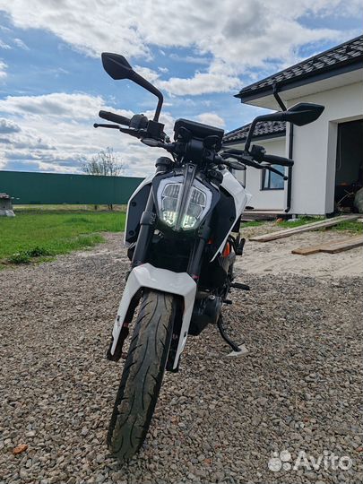 KTM 390 duke