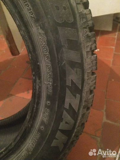 Bridgestone Blizzak Ice 205/55 R16