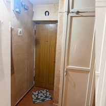 3-к. квартира, 54 м², 4/5 эт., Ангрен