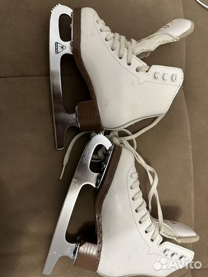 Фигурные коньки jackson artiste 9C