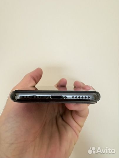 iPhone X, 64 ГБ