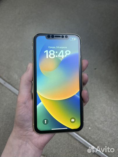iPhone Xr, 64 ГБ