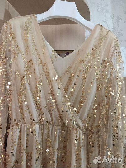 Вечернее платье в пол, 50- 52 размеров с пайетками