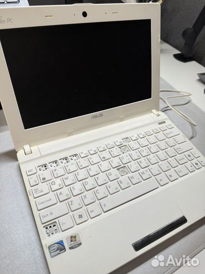 Нетбук asus