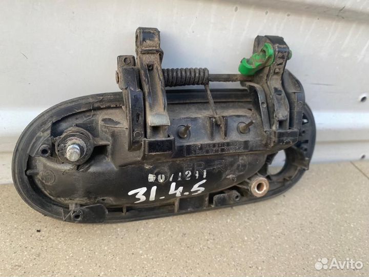 Ручка наружная передняя правая Nissan Almera B10