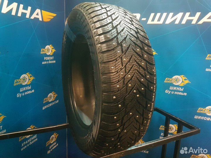 Nokian Tyres Hakkapeliitta 10p SUV 235/60 R18