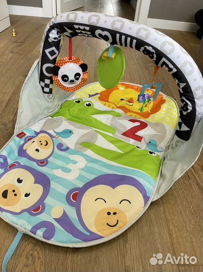 Развивающий коврик fisher price