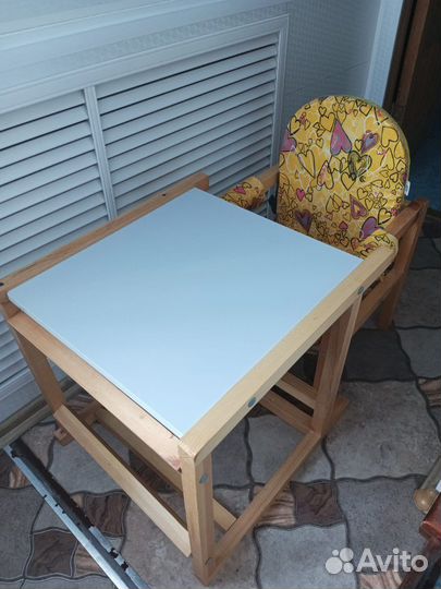 Стульчик для кормления