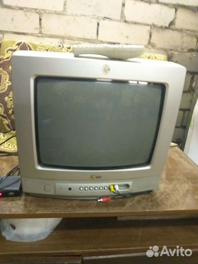 Телевизор LG (б/у)