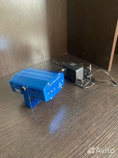 Мини лазерный проектор