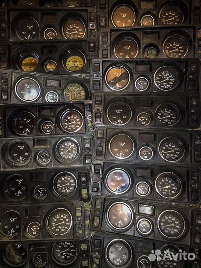 Щиток приборов ваз-2105 2104