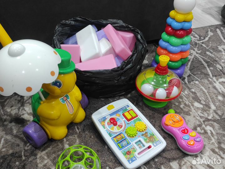 Развивающие игрушки