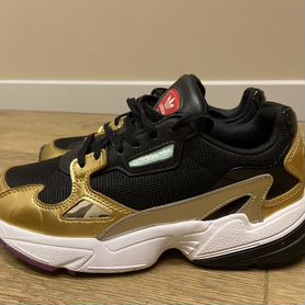 Кроссовки adidas falcon оригинал 39